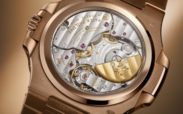 Patek Philippe Nautilus, Ref# 5712/1R-001 - Image 9